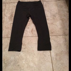 North Face grey Capri legging small